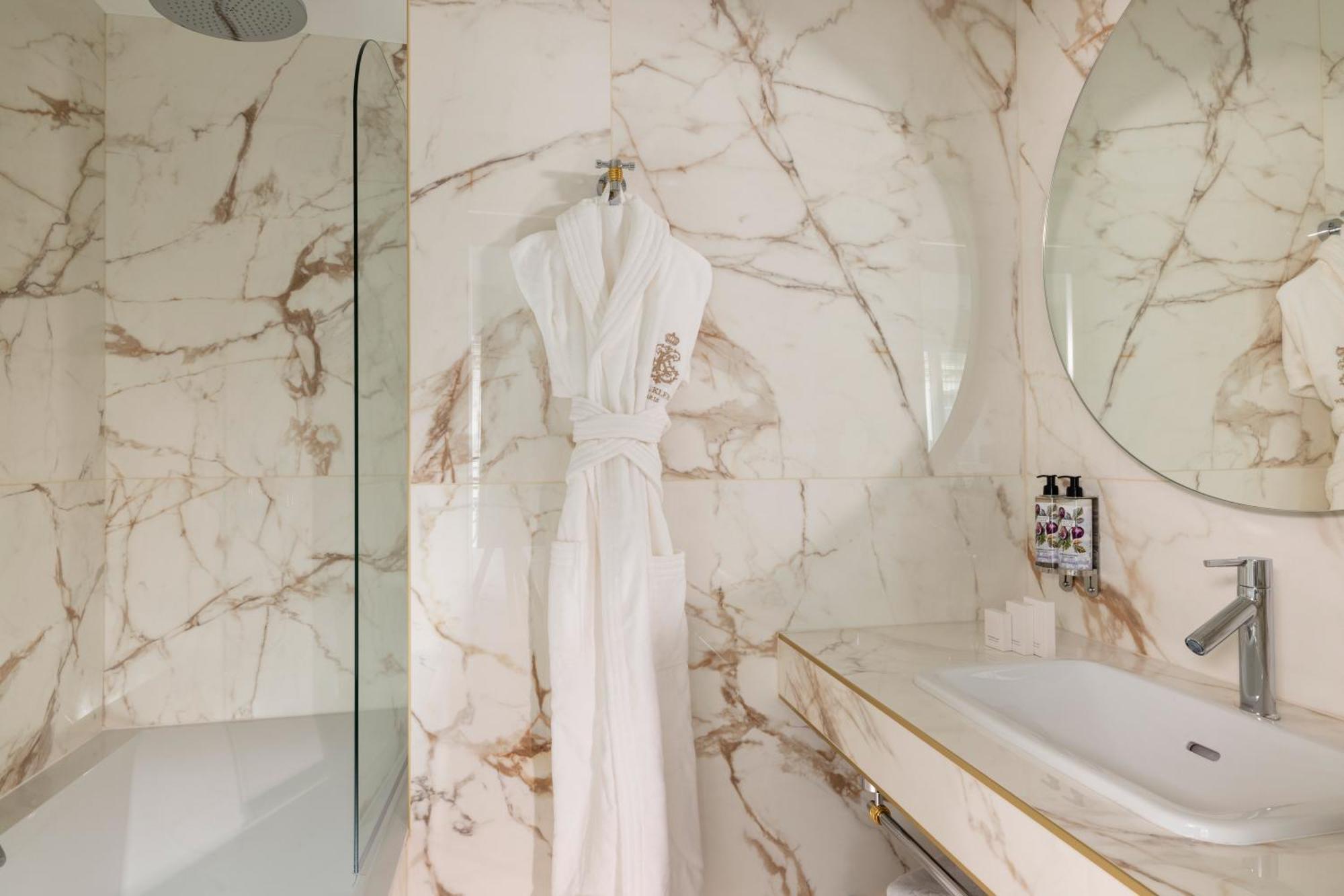 Hotel Kleber Paris & Spa Екстер'єр фото